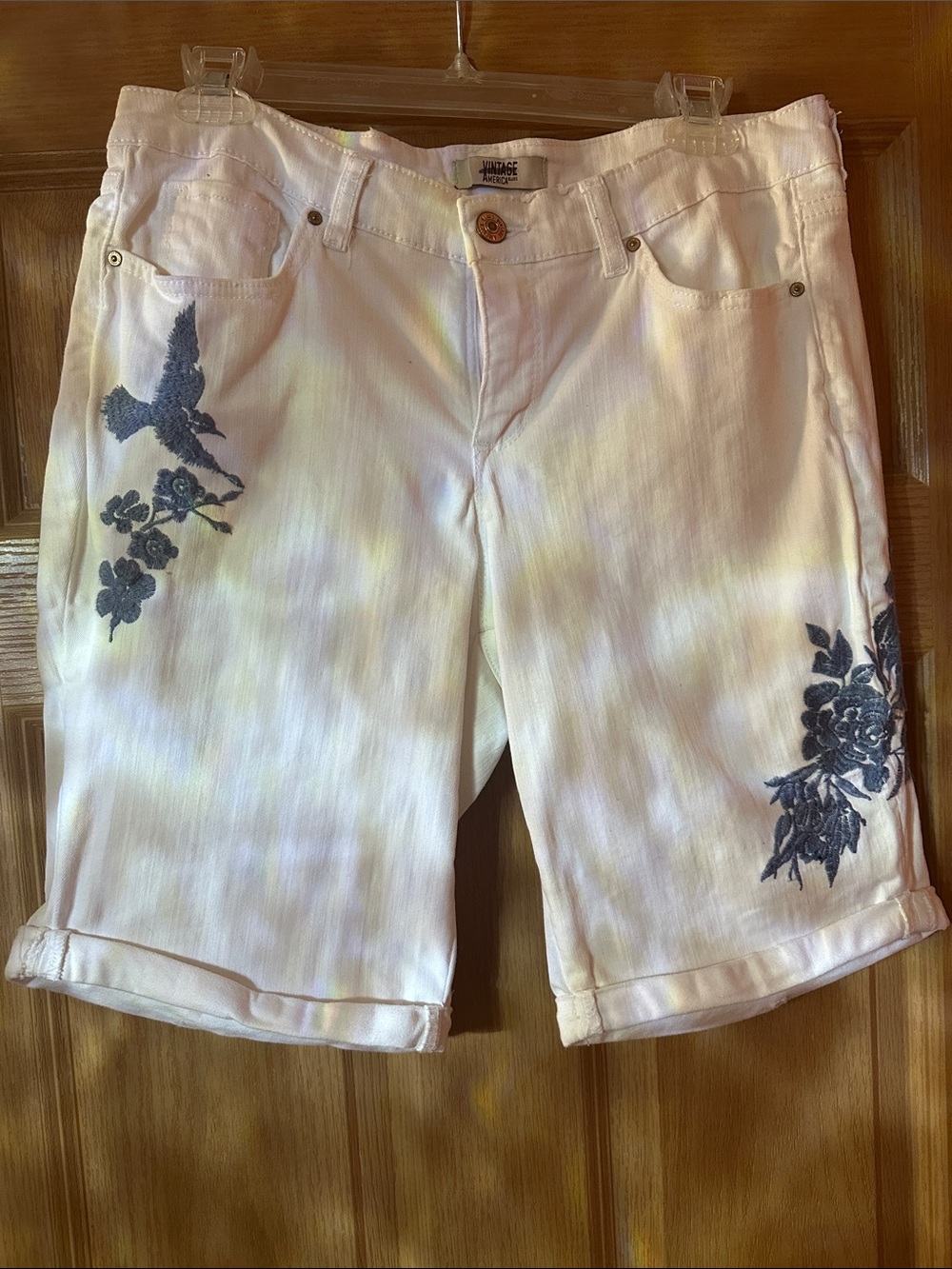 Vintage America White Bermuda Shorts with Navy Embroidery